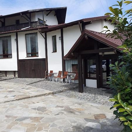 Отель No Comment Rustic Куртя-де-Арджеш Экстерьер фото